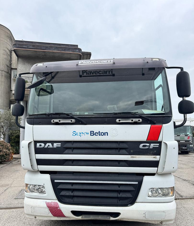 DAF CF 85.460 / Anno 2007 / Euro 5 - Тягач: фото 2 DAF CF 85.460 / Anno 2007 / Euro 5 - Тягач: фото 2