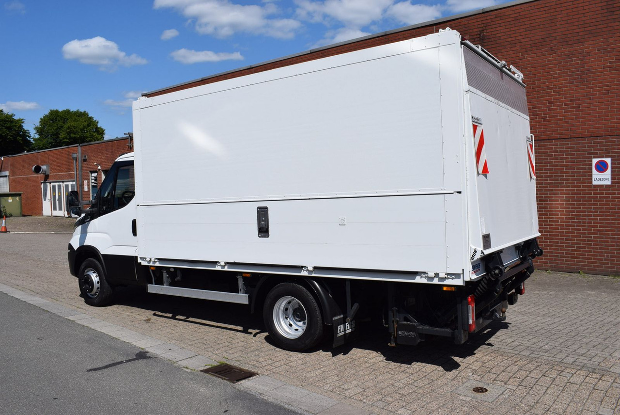 Iveco Daily 70 C 18 Schwenkwand Automatik LBW 1500KG - Для перевезення напоїв вантажівка: фото 5 Iveco Daily 70 C 18 Schwenkwand Automatik LBW 1500KG - Для перевезення напоїв вантажівка: фото 5
