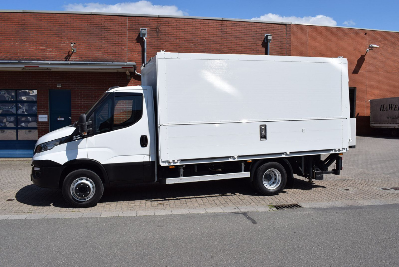 Iveco Daily 70 C 18 Schwenkwand Automatik LBW 1500KG - Для перевезення напоїв вантажівка: фото 3 Iveco Daily 70 C 18 Schwenkwand Automatik LBW 1500KG - Для перевезення напоїв вантажівка: фото 3