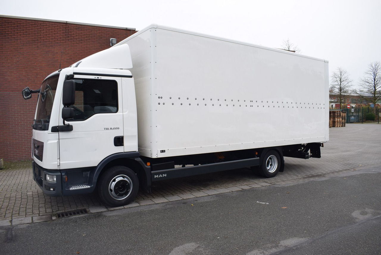 MAN TGL 8.220 Koffer LBW Klima EURO6 Luftfederung - Фургон з закритим кузовом: фото 2 MAN TGL 8.220 Koffer LBW Klima EURO6 Luftfederung - Фургон з закритим кузовом: фото 2