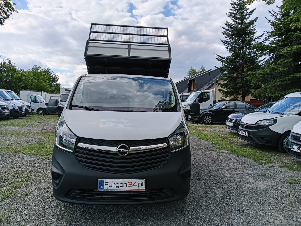 OPEL VIVARO WYWROTKA KIPER Z NAJAZDAMI NR 870 - Малотоннажний самоскид: фото 2 OPEL VIVARO WYWROTKA KIPER Z NAJAZDAMI NR 870 - Малотоннажний самоскид: фото 2