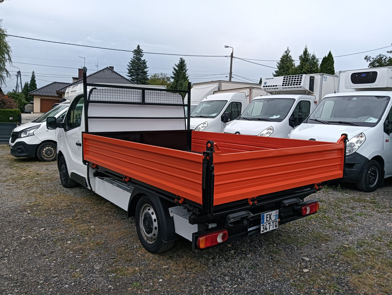 RENAULT TRAFIC WYWROTKA KIPER Z NAJAZDAMI NR 840 - Малотоннажний самоскид: фото 4 RENAULT TRAFIC WYWROTKA KIPER Z NAJAZDAMI NR 840 - Малотоннажний самоскид: фото 4
