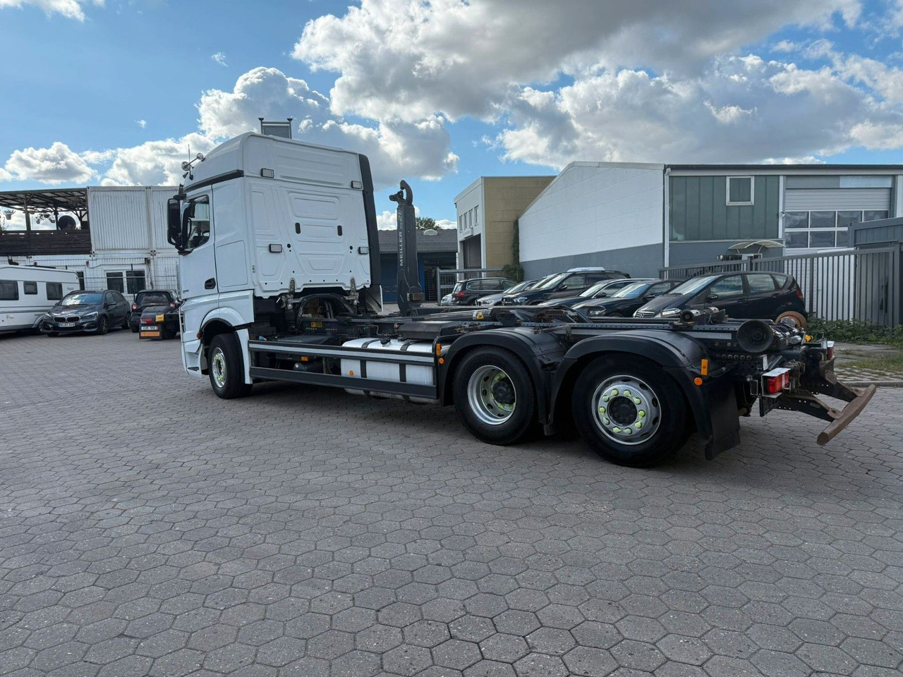 Mercedes-Benz Actros 2548 Meiller+ Funk+6x2 - Гаковий мультиліфт вантажівка: фото 5 Mercedes-Benz Actros 2548 Meiller+ Funk+6x2 - Гаковий мультиліфт вантажівка: фото 5