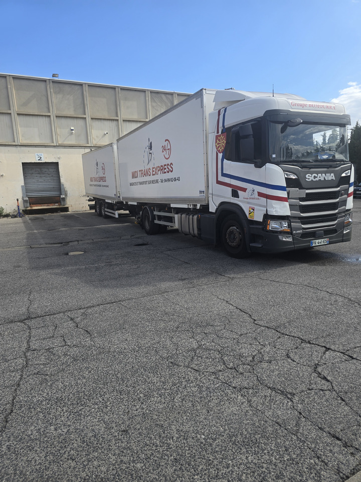 SCANIA R 450 - Контейнеровоз/ Змінний кузов вантажівка: фото 2 SCANIA R 450 - Контейнеровоз/ Змінний кузов вантажівка: фото 2