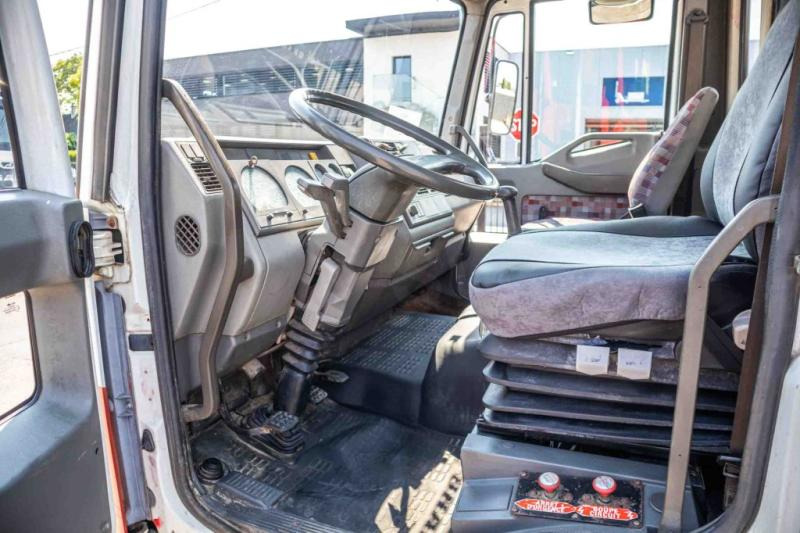 Iveco 85E15+ CITERNE 5000 L - Вантажівка цистерна: фото 5 Iveco 85E15+ CITERNE 5000 L - Вантажівка цистерна: фото 5