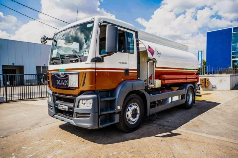 MAN TGS 18.400 // CUVE ALU MAGYAR 13.500L + 5 COMP - Вантажівка цистерна: фото 1 MAN TGS 18.400 // CUVE ALU MAGYAR 13.500L + 5 COMP - Вантажівка цистерна: фото 1
