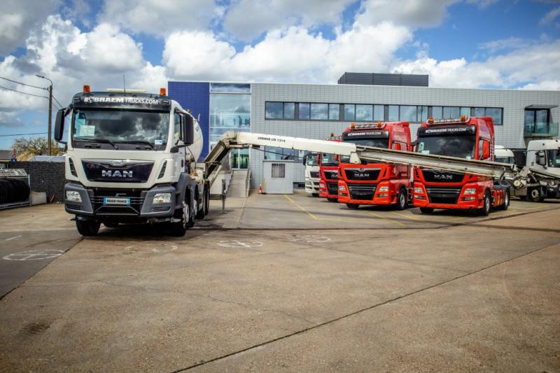 MAN TGS 32.400BB+LIEBHERR 8M³+BAND/TAPIS 16m - Автобетонозмішувач: фото 1 MAN TGS 32.400BB+LIEBHERR 8M³+BAND/TAPIS 16m - Автобетонозмішувач: фото 1