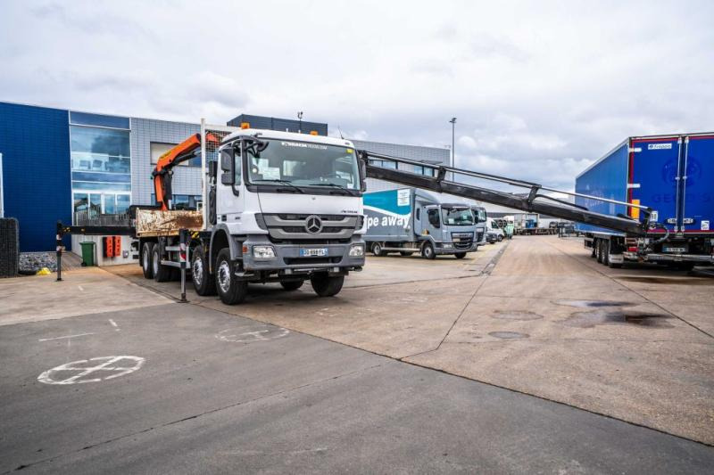 Mercedes ACTROS 3241-MP3 +PALFINGER 26 t/m-5XHYDR. - Бортова вантажівка/ Платформа, Вантажівка з маніпулятором: фото 2 Mercedes ACTROS 3241-MP3 +PALFINGER 26 t/m-5XHYDR. - Бортова вантажівка/ Платформа, Вантажівка з маніпулятором: фото 2