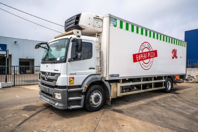 Mercedes AXOR 1824 +CARRIER SUPRA 950 Mt + HAYON - Рефрижератор вантажівка: фото 1 Mercedes AXOR 1824 +CARRIER SUPRA 950 Mt + HAYON - Рефрижератор вантажівка: фото 1
