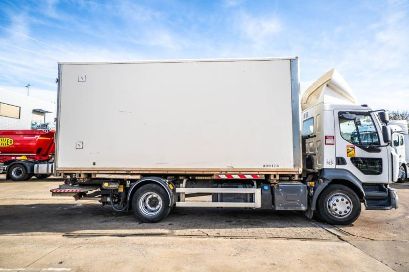 Renault D14 250 + DHOLLANDIA 1.5T - Вантажівка з закритим кузовом: фото 3 Renault D14 250 + DHOLLANDIA 1.5T - Вантажівка з закритим кузовом: фото 3