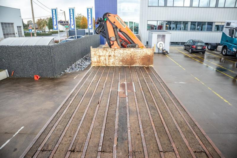 Бортова вантажівка/ Платформа, Вантажівка з маніпулятором Renault KERAX 380 DXI+E5+PK18TM/3EXT: фото 7 Бортова вантажівка/ Платформа, Вантажівка з маніпулятором Renault KERAX 380 DXI+E5+PK18TM/3EXT: фото 7