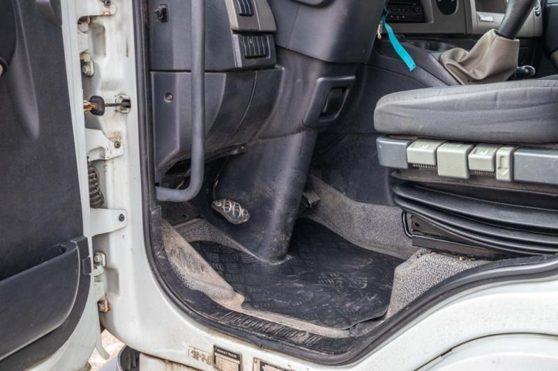 Тентована вантажівка Renault MIDLUM 180 DXI (12 T): фото 7