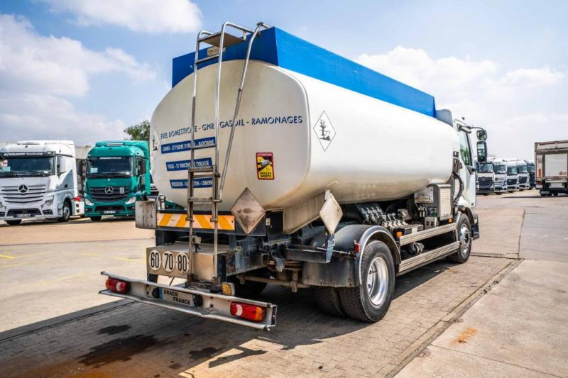 Renault MIDLUM 220 DCI + ALU 11 500L/4 COMP - Вантажівка цистерна: фото 5 Renault MIDLUM 220 DCI + ALU 11 500L/4 COMP - Вантажівка цистерна: фото 5