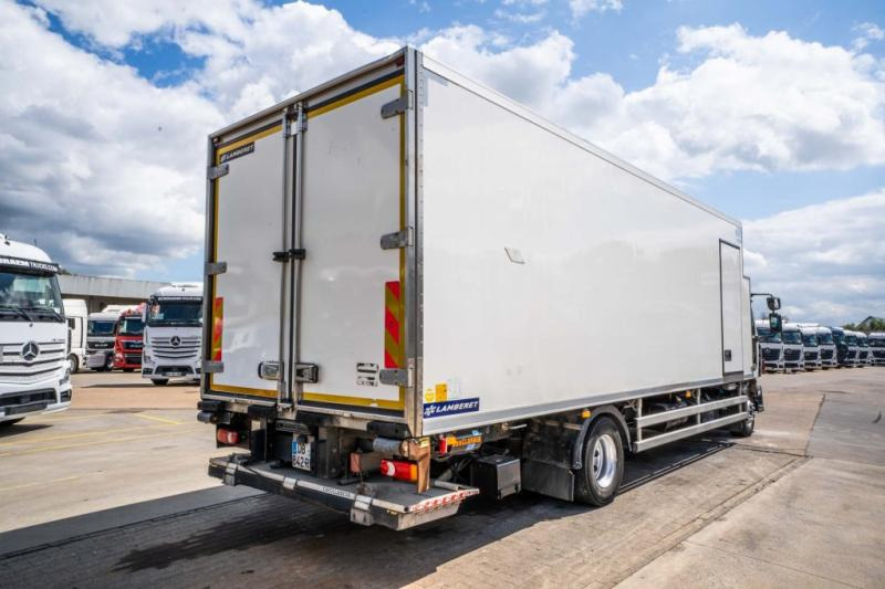 Renault MIDLUM 220 DXI (16t)+CARRIER+DHOLLANDIA +CARRIER - Рефрижератор вантажівка: фото 4 Renault MIDLUM 220 DXI (16t)+CARRIER+DHOLLANDIA +CARRIER - Рефрижератор вантажівка: фото 4