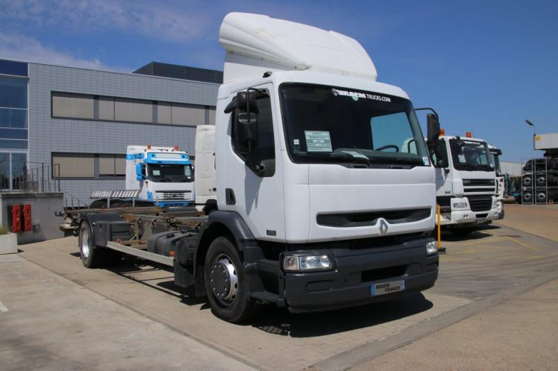 Renault PREMIUM 270 DCI - Problème moteur. - Контейнеровоз/ Змінний кузов вантажівка: фото 2 Renault PREMIUM 270 DCI - Problème moteur. - Контейнеровоз/ Змінний кузов вантажівка: фото 2