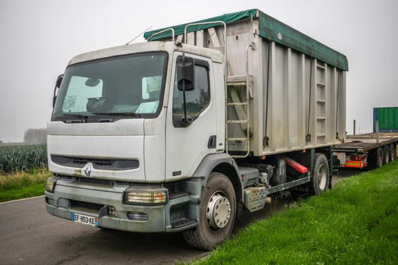 Renault PREMIUM 320 - Самоскид вантажівка: фото 1 Renault PREMIUM 320 - Самоскид вантажівка: фото 1