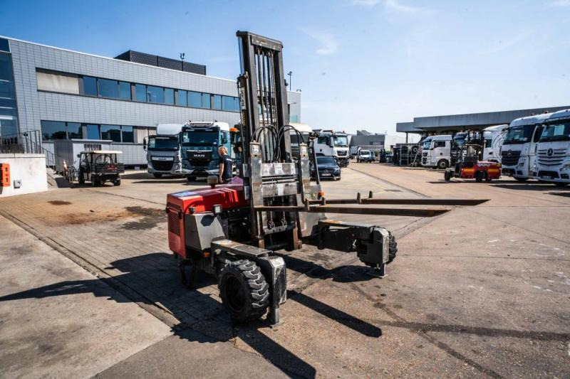 TRANSMANUT TCI MF23-2000KG-CHARIOT EMBARQUE-3XDir. - Мобільний вилковий навантажувач: фото 2 TRANSMANUT TCI MF23-2000KG-CHARIOT EMBARQUE-3XDir. - Мобільний вилковий навантажувач: фото 2
