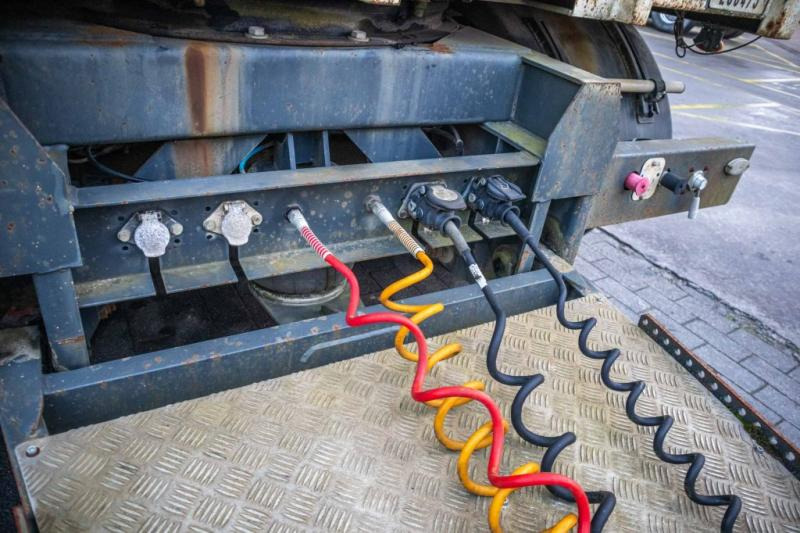 Trouillet PLATEAU + 3 ASSEN DOLLY - Бортовий причіп/ Платформа: фото 5 Trouillet PLATEAU + 3 ASSEN DOLLY - Бортовий причіп/ Платформа: фото 5