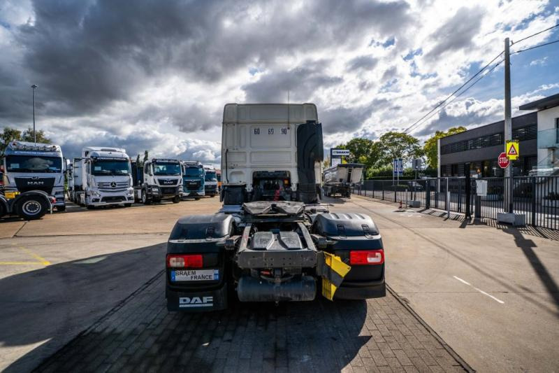 DAF XF 480 (50 T.)+ HYDRAULIQUE - Тягач: фото 4 DAF XF 480 (50 T.)+ HYDRAULIQUE - Тягач: фото 4