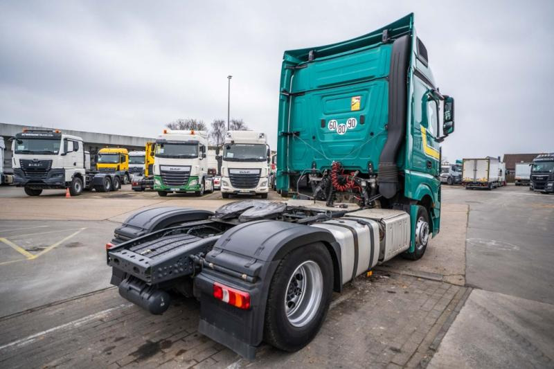 Mercedes ACTROS 1845 LS - Тягач: фото 4 Mercedes ACTROS 1845 LS - Тягач: фото 4