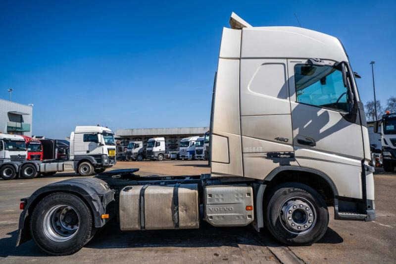 Volvo FH 4 460 - Тягач: фото 3 Volvo FH 4 460 - Тягач: фото 3
