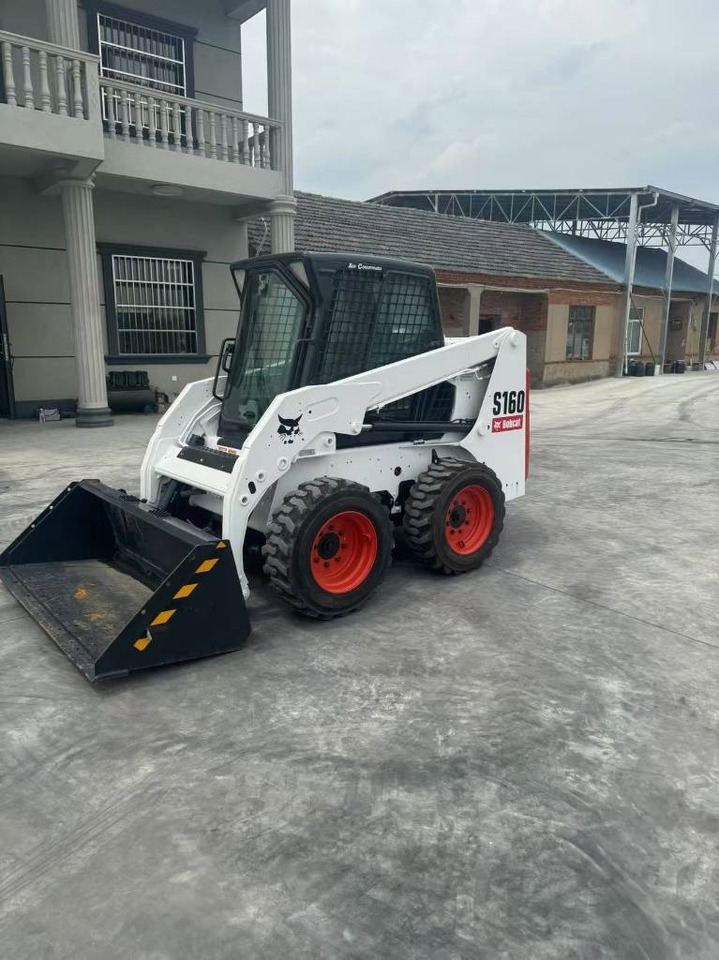 Bobcat S 160 - Міні-навантажувач: фото 4 Bobcat S 160 - Міні-навантажувач: фото 4