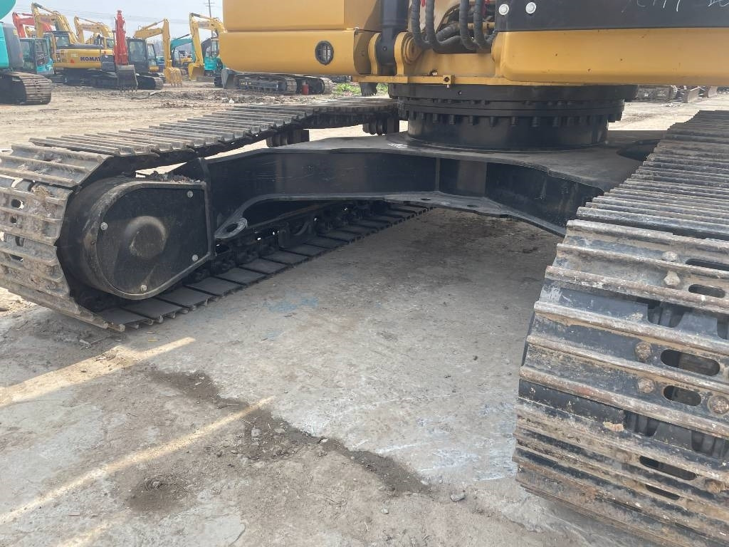 CAT 323GC  - Гусеничний екскаватор: фото 5 CAT 323GC  - Гусеничний екскаватор: фото 5