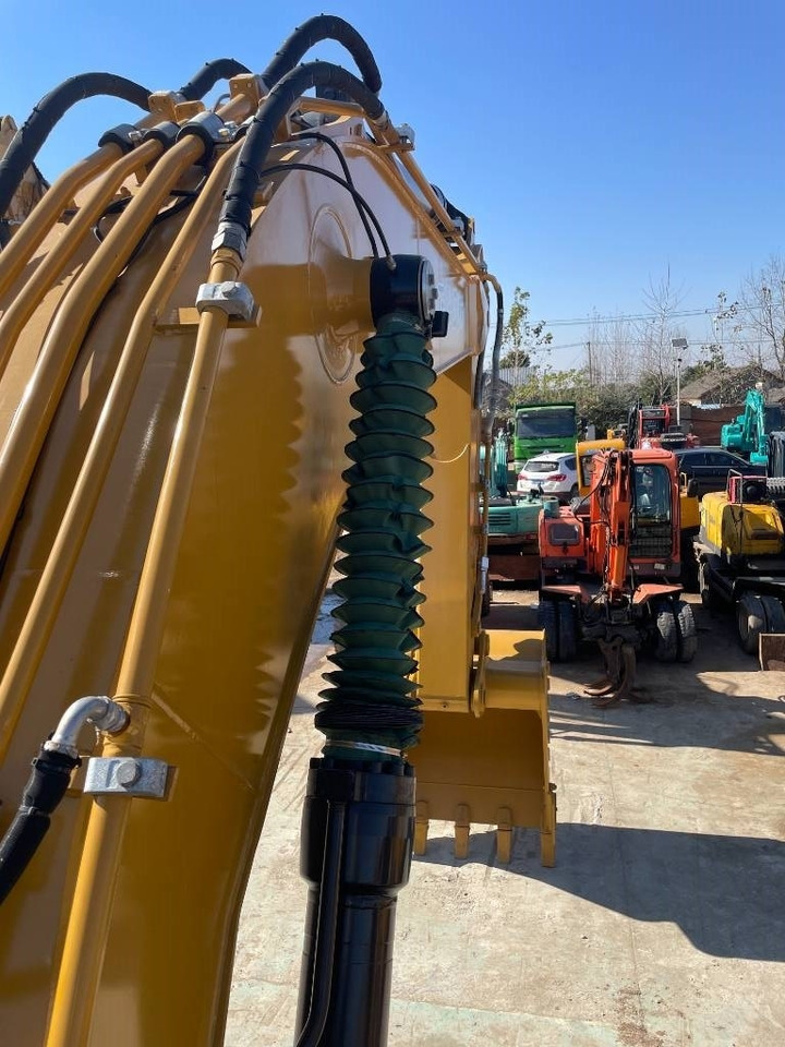 CAT 330 D - Гусеничний екскаватор: фото 3 CAT 330 D - Гусеничний екскаватор: фото 3