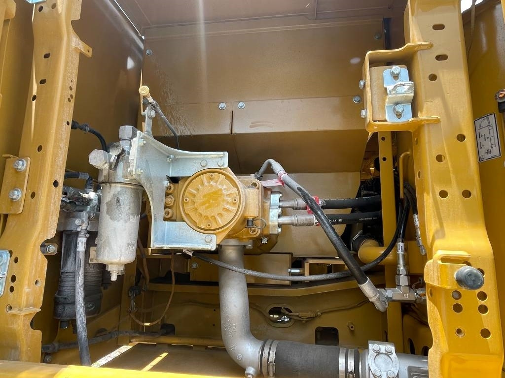 CAT 330GC  - Гусеничний екскаватор: фото 3 CAT 330GC  - Гусеничний екскаватор: фото 3