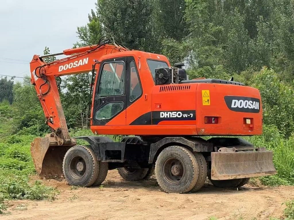Doosan DH 150 W-7 - Колісний екскаватор: фото 5 Doosan DH 150 W-7 - Колісний екскаватор: фото 5
