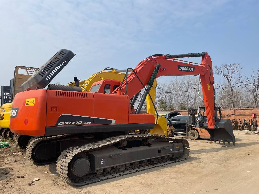 Doosan DX 300  - Гусеничний екскаватор: фото 1 Doosan DX 300  - Гусеничний екскаватор: фото 1