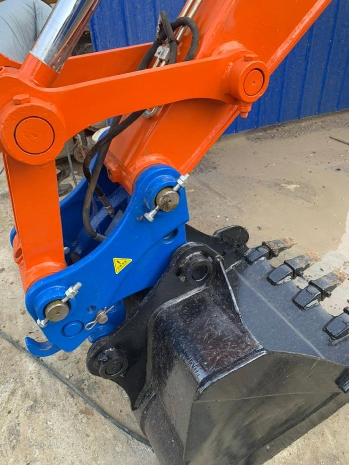 Doosan DX 75-9 C - Міні-екскаватор: фото 4 Doosan DX 75-9 C - Міні-екскаватор: фото 4
