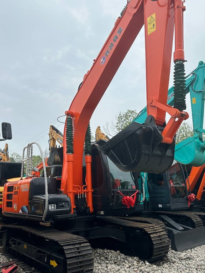 Hitachi ZX 120 - Гусеничний екскаватор: фото 3 Hitachi ZX 120 - Гусеничний екскаватор: фото 3