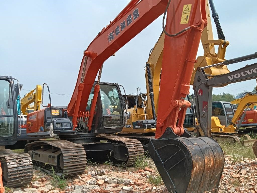 Hitachi ZX 160 - Гусеничний екскаватор: фото 4 Hitachi ZX 160 - Гусеничний екскаватор: фото 4