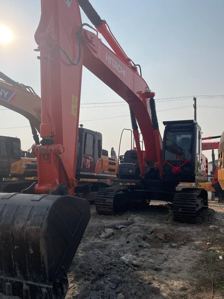 Hitachi ZX 210 - Гусеничний екскаватор: фото 4 Hitachi ZX 210 - Гусеничний екскаватор: фото 4