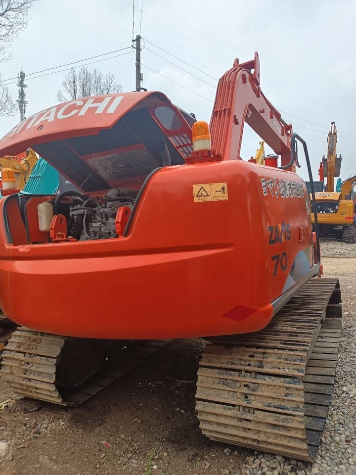 Hitachi ZX 70 - Гусеничний екскаватор: фото 3 Hitachi ZX 70 - Гусеничний екскаватор: фото 3