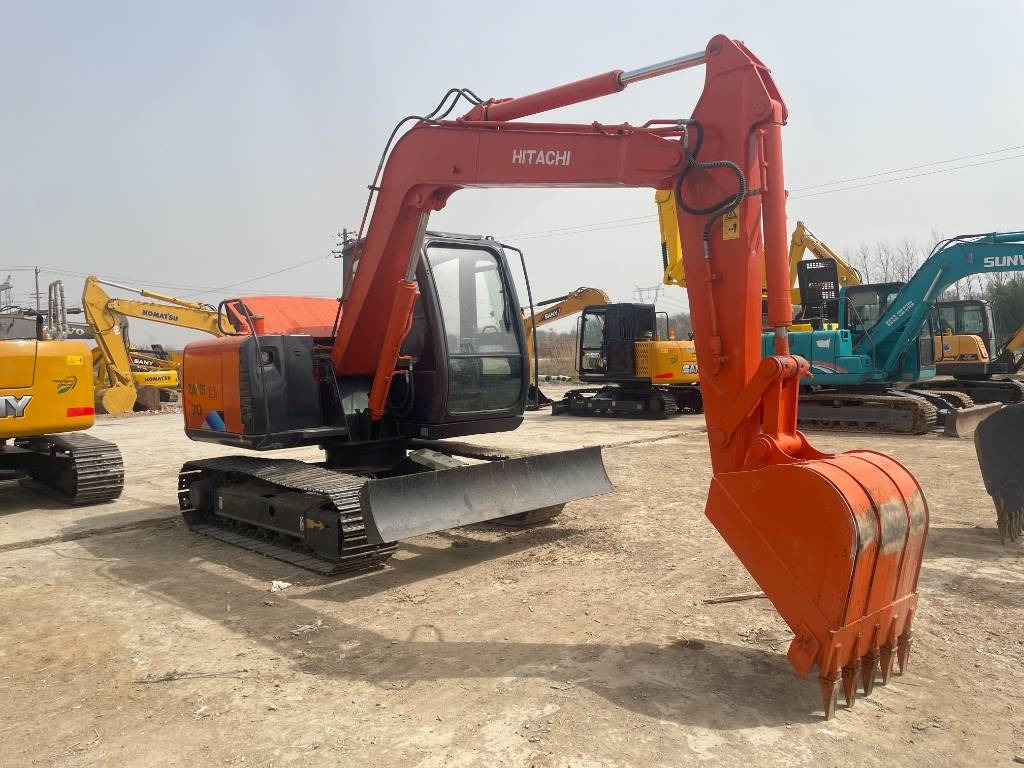 Hitachi ZX 70 - Міні-екскаватор: фото 2 Hitachi ZX 70 - Міні-екскаватор: фото 2