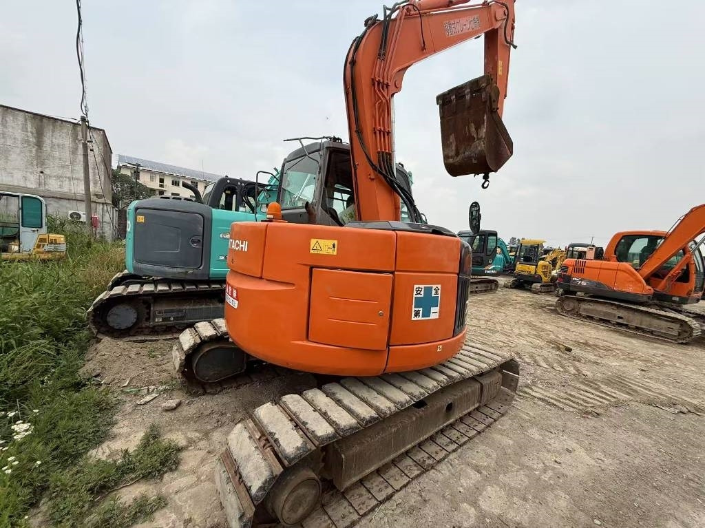 Hitachi ZX 75 US - Міні-екскаватор: фото 1 Hitachi ZX 75 US - Міні-екскаватор: фото 1
