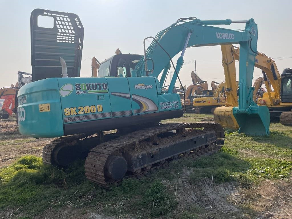 Kobelco SK 200 - Гусеничний екскаватор: фото 2 Kobelco SK 200 - Гусеничний екскаватор: фото 2