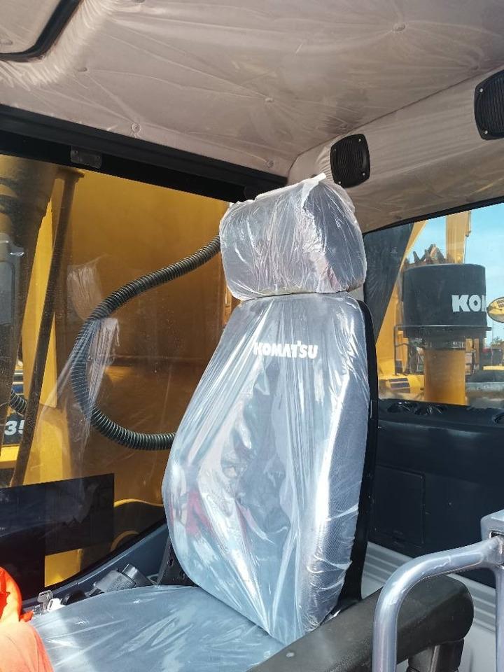 Komatsu PC 240 - Гусеничний екскаватор: фото 5 Komatsu PC 240 - Гусеничний екскаватор: фото 5