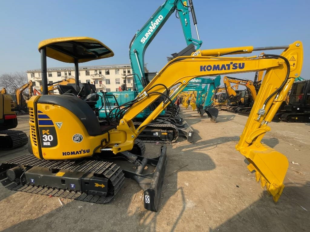 Komatsu PC 30 - Гусеничний екскаватор: фото 1 Komatsu PC 30 - Гусеничний екскаватор: фото 1