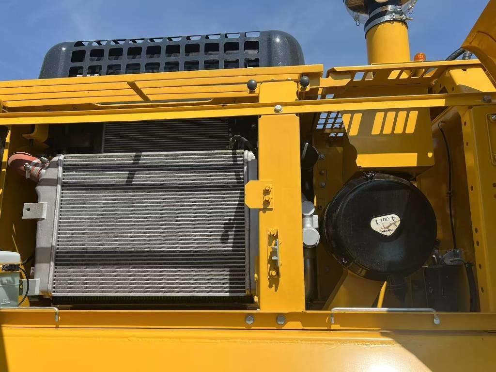 Komatsu PC 300 - Гусеничний екскаватор: фото 2 Komatsu PC 300 - Гусеничний екскаватор: фото 2