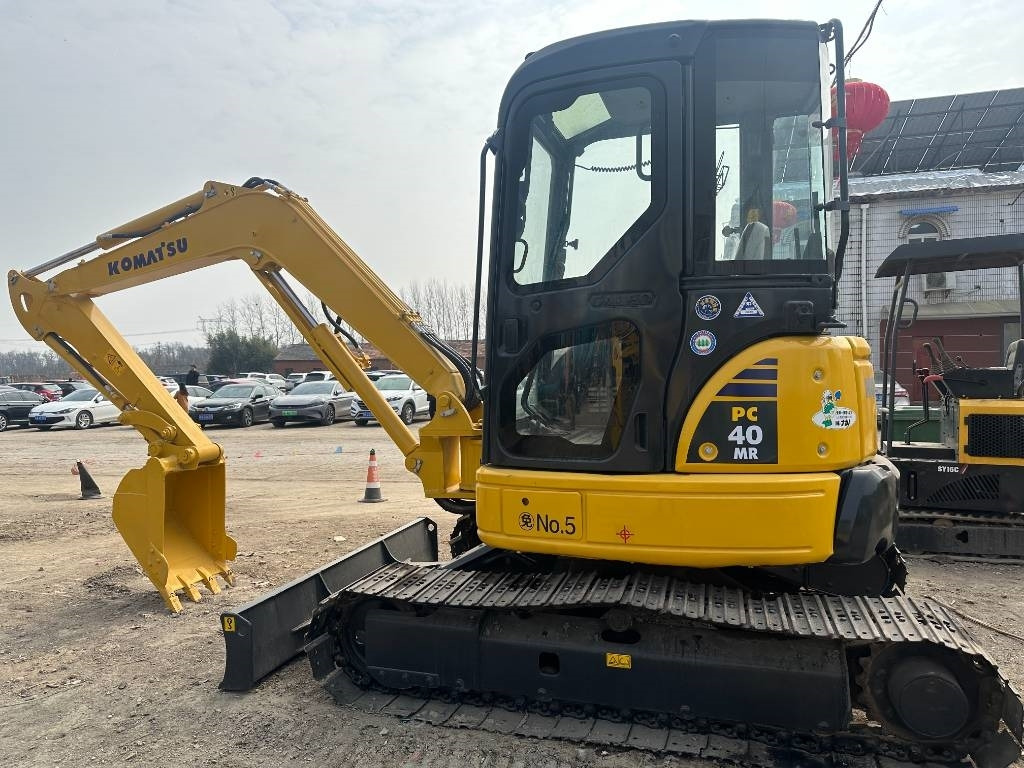 Komatsu PC 40 - Гусеничний екскаватор: фото 1 Komatsu PC 40 - Гусеничний екскаватор: фото 1