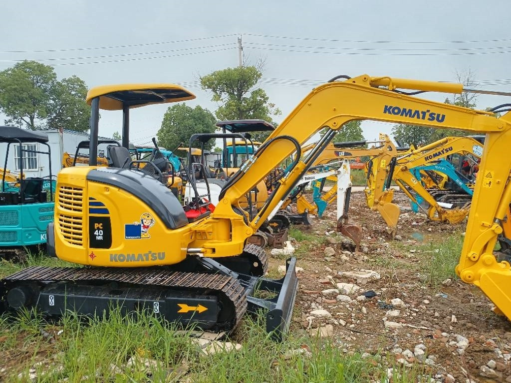 Komatsu PC 40 - Гусеничний екскаватор: фото 4 Komatsu PC 40 - Гусеничний екскаватор: фото 4
