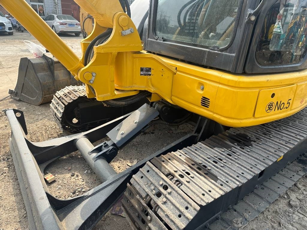 Komatsu PC 40 - Гусеничний екскаватор: фото 3 Komatsu PC 40 - Гусеничний екскаватор: фото 3