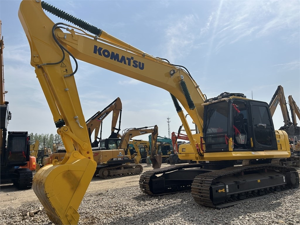 Новий Гусеничний екскаватор Komatsu PC240: фото 1