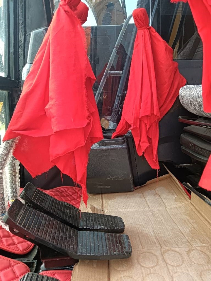 Sany 135  - Гусеничний екскаватор: фото 5 Sany 135  - Гусеничний екскаватор: фото 5