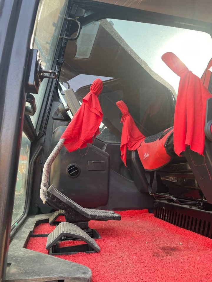 Sany 235  - Гусеничний екскаватор: фото 5 Sany 235  - Гусеничний екскаватор: фото 5