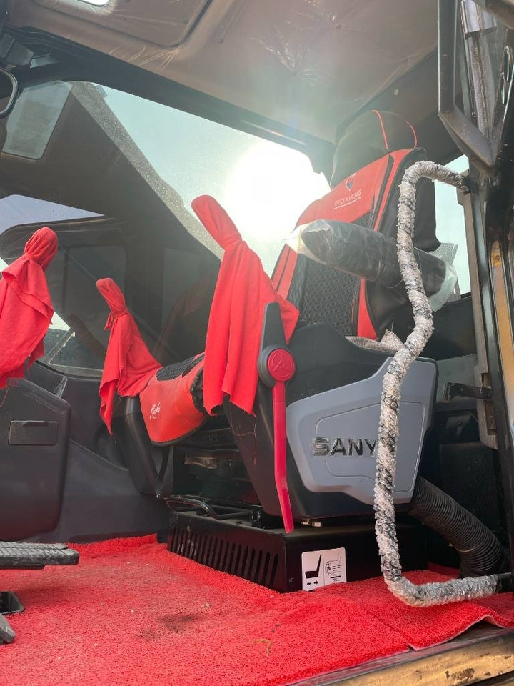 Sany 235  - Гусеничний екскаватор: фото 4 Sany 235  - Гусеничний екскаватор: фото 4