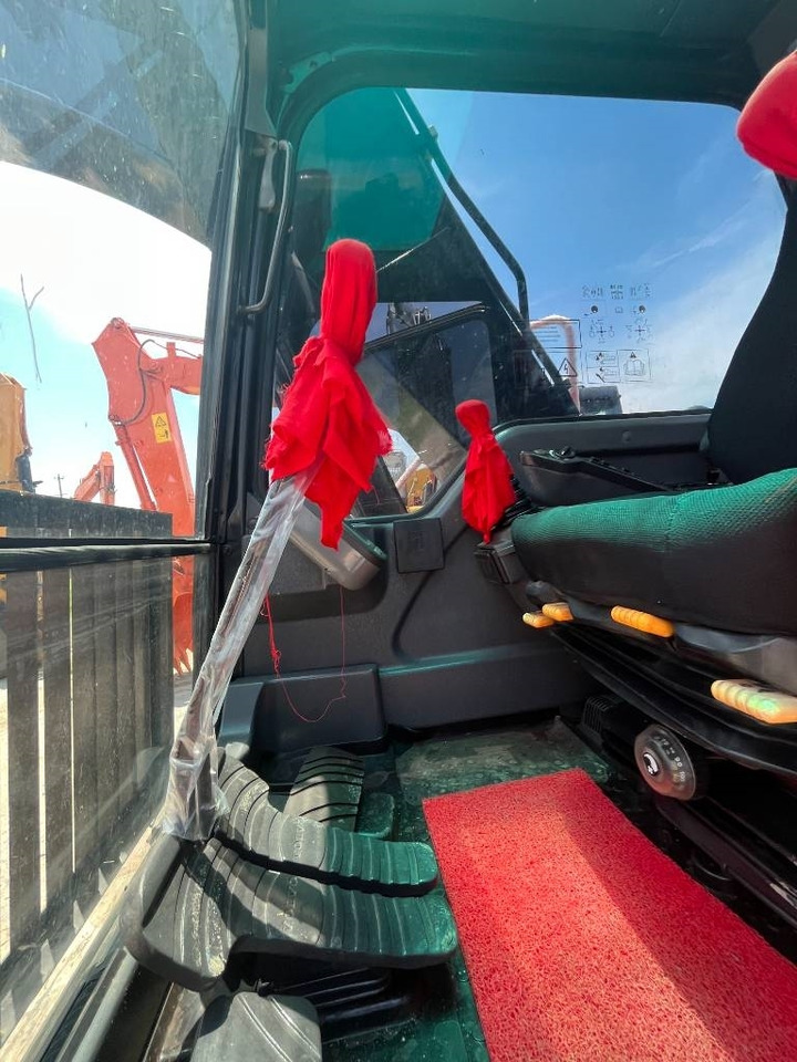 Volvo EC 140 - Гусеничний екскаватор: фото 3 Volvo EC 140 - Гусеничний екскаватор: фото 3